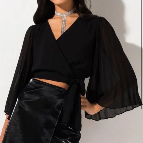 NWT Akira Tie Front Wrap Blouse - Picture 2 of 6